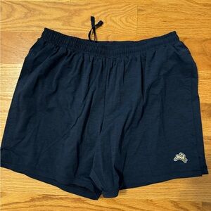 Tracksmith 5” lined session shorts Navy Men’s medium